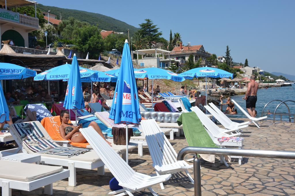 Hotel Anderba Krasići Eksteriør bilde