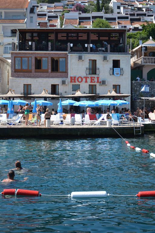 Hotel Anderba Krasići Eksteriør bilde